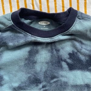 Blue tie dye short sleeve T-shirt